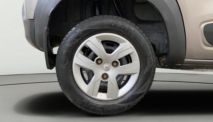 2018 Renault Kwid RXL, Petrol, Manual, 62,441 km, Right Rear Wheel