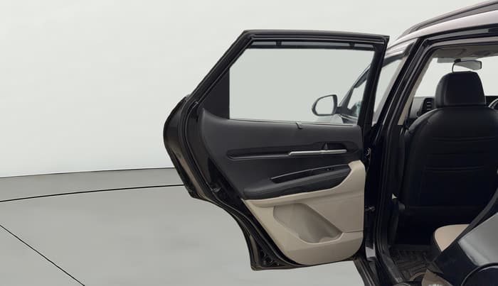 2022 KIA SONET HTX 1.0 IMT, Petrol, Manual, 69,486 km, LHS Rear Door
