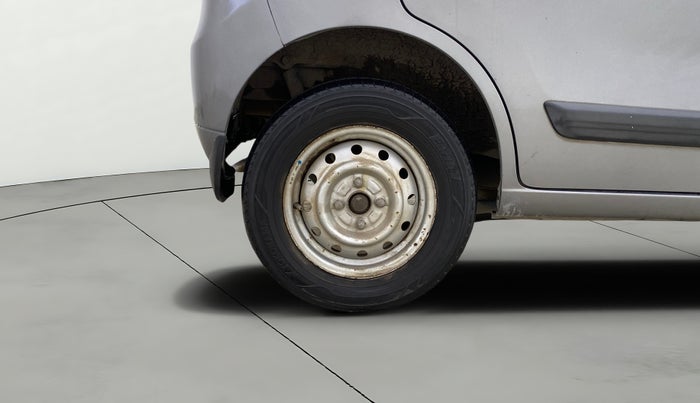 2017 Maruti Wagon R 1.0 LXI CNG, CNG, Manual, 50,765 km, Right Rear Wheel