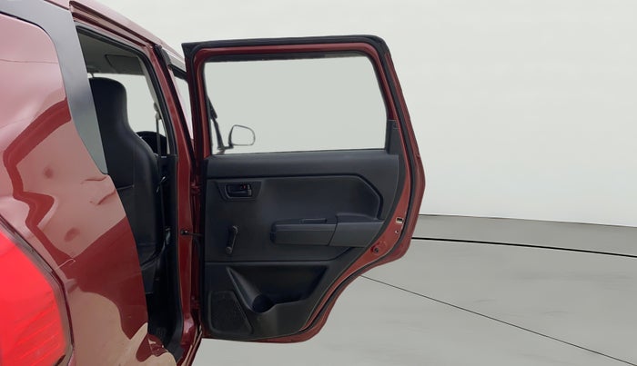 2022 Maruti New Wagon-R LXI CNG 1.0, CNG, Manual, 31,382 km, RHS Rear Door