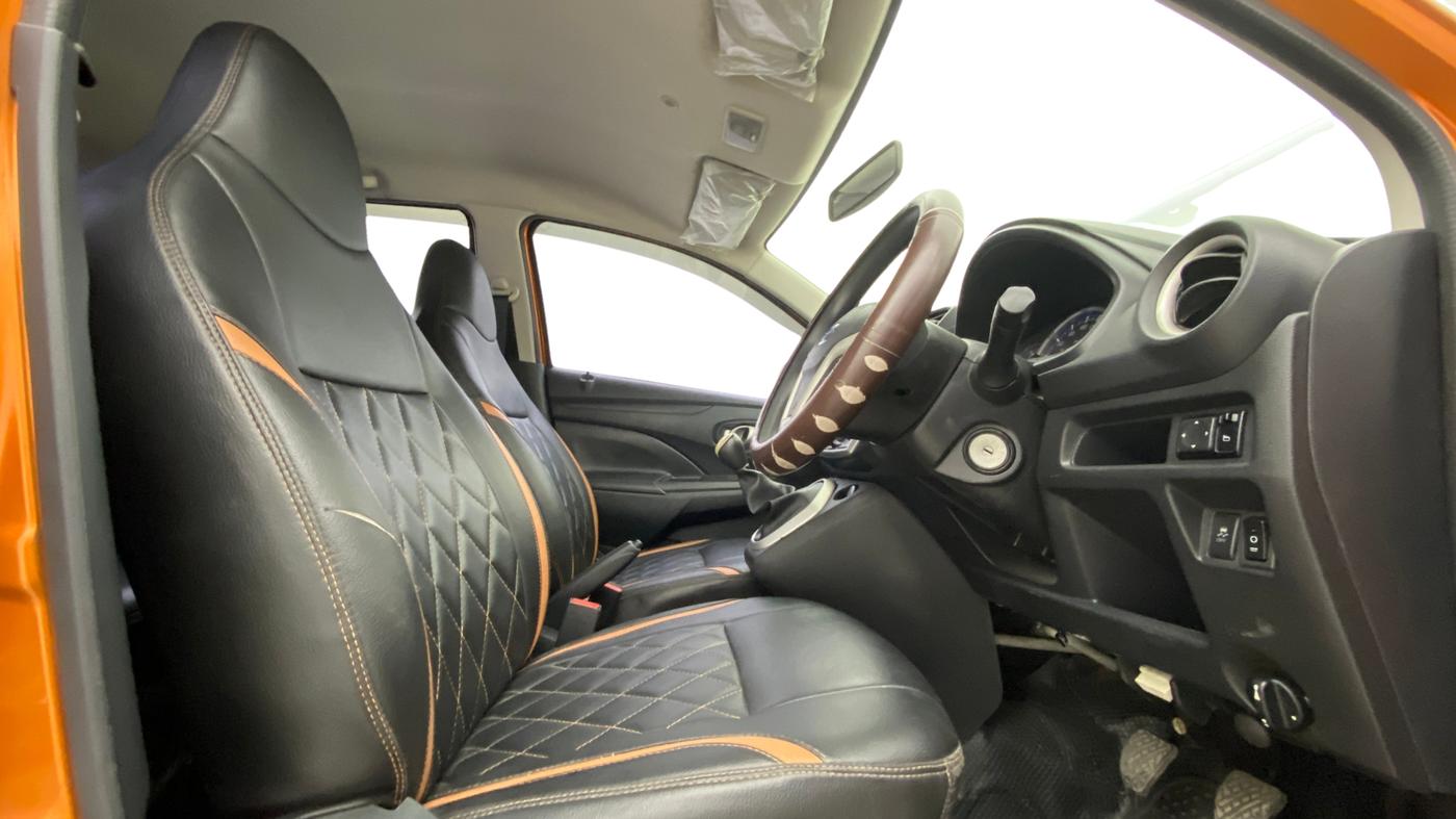 2019 Datsun Go T, Petrol, Manual, 82,279 km, Right Side Front Door Cabin