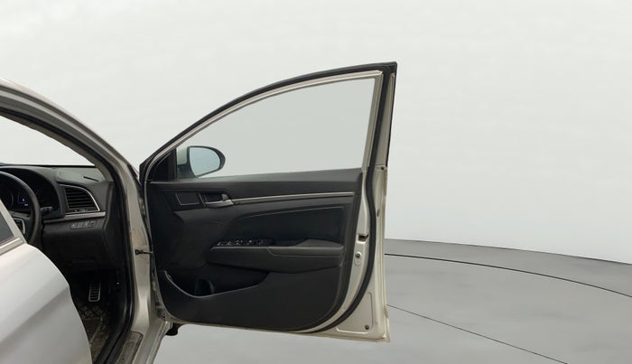 2018 Hyundai New Elantra 1.6 SX (O) AT DIESEL, Diesel, Automatic, 81,971 km, RHS Front Door