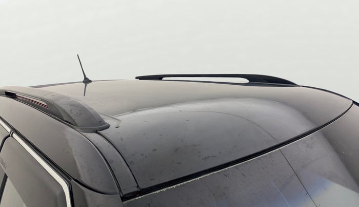 2021 Mahindra XUV300 W8 1.2 PETROL, Petrol, Manual, 58,461 km, Roof