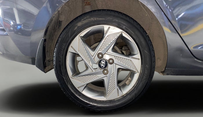 2022 Hyundai Verna SX 1.5 CRDI AT, Diesel, Automatic, 73,143 km, Right Rear Wheel