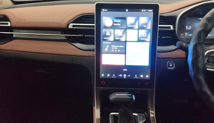 2023 MG HECTOR PLUS SHARP PRO 1.5 PETROL TURBO CVT 7 STR, Petrol, Automatic, 22,912 km, Air Conditioner