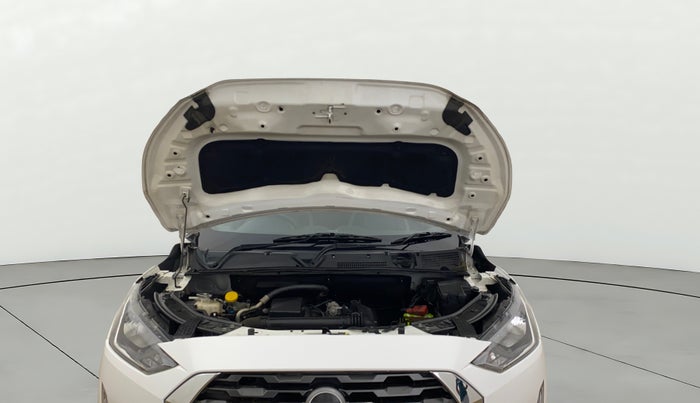 2022 Nissan MAGNITE XV MT, Petrol, Manual, 39,141 km, Open Bonet