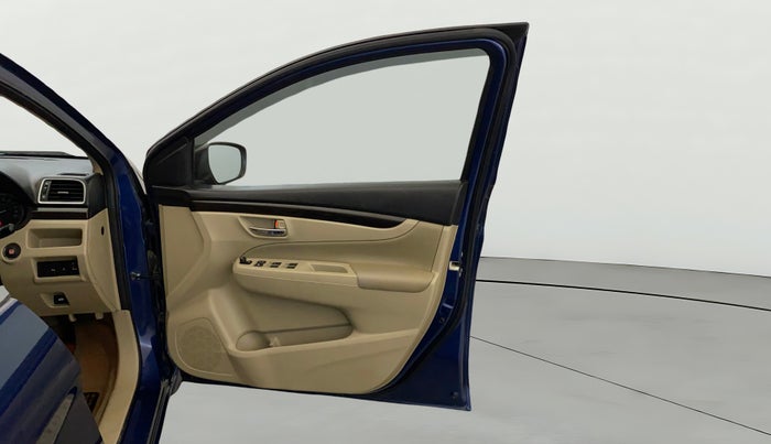 2017 Maruti Ciaz ALPHA 1.4 PETROL, Petrol, Manual, 45,028 km, RHS Front Door