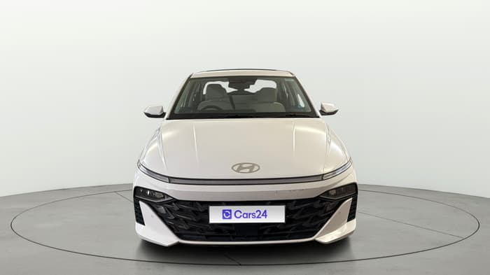 2025 Hyundai Verna SX(O) 1.5 MPI IVT , Petrol, Automatic, 4,019 km, Front
