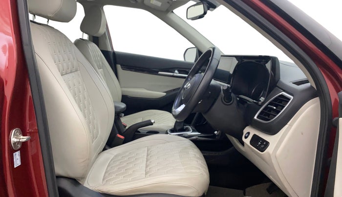 2019 KIA SELTOS HTX PLUS 1.5 DIESEL, Diesel, Manual, 38,707 km, Right Side Front Door Cabin