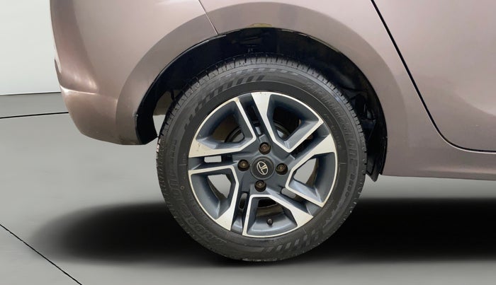 2018 Tata TIGOR XZ (O) PETROL, Petrol, Manual, 67,411 km, Right Rear Wheel