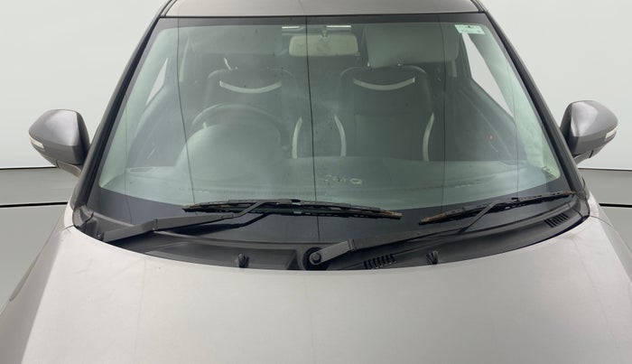 2014 Maruti Swift VXI, Petrol, Manual, 8,982 km, Front Windshield