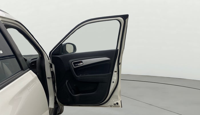 2020 Maruti Vitara Brezza ZXI PLUS AT SHVS, Petrol, Automatic, 66,311 km, RHS Front Door