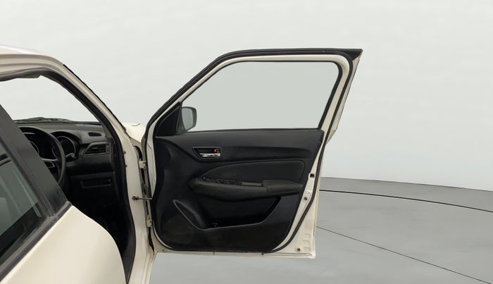 2020 Maruti Swift VXI, Petrol, Manual, 69,270 km, RHS Front Door