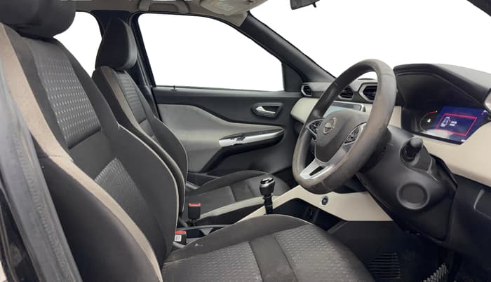 2022 Nissan MAGNITE XV MT, Petrol, Manual, 49,911 km, Right Side Front Door Cabin