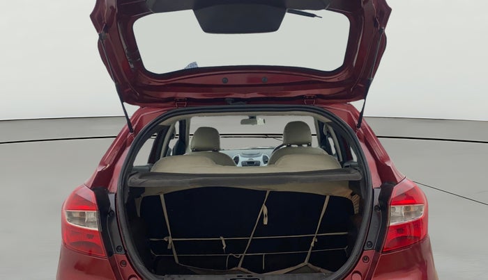 2016 Ford New Figo TITANIUM 1.2 PETROL MT, Petrol, Manual, 51,397 km, Boot Open Zoomed View