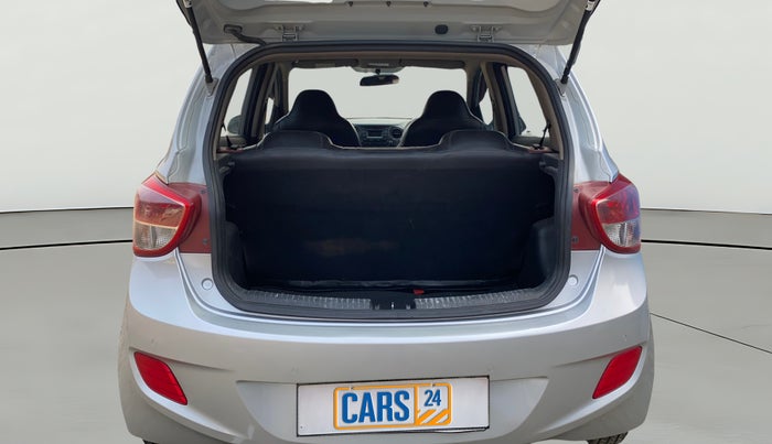 2016 Hyundai Grand i10 SPORTZ 1.2 KAPPA VTVT, Petrol, Manual, 57,278 km, Boot Open Zoomed View