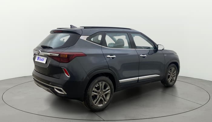 2020 KIA SELTOS HTX IVT 1.5 PETROL, Petrol, Automatic, 1,35,354 km, Right Back Diagonal