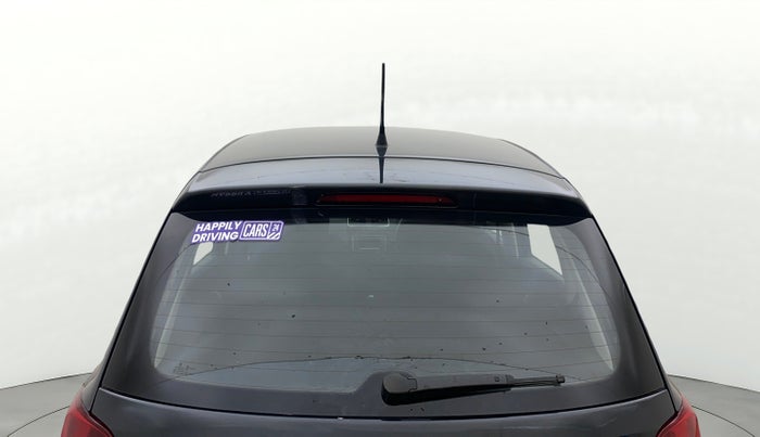 2018 Volkswagen Polo COMFORTLINE 1.0L MPI, Petrol, Manual, 1,26,359 km, Rear Windshield