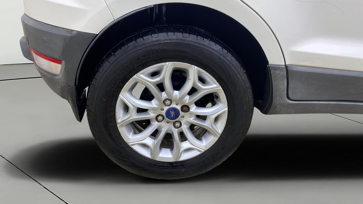 2016 Ford Ecosport TITANIUM 1.5L DIESEL, Diesel, Manual, 1,37,484 km, Right Rear Wheel