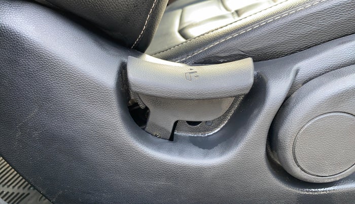 2017 Hyundai Elite i20 SPORTZ 1.2, Petrol, Manual, 37,236 km, Third Seat Row ( optional )