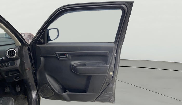 2021 Maruti S PRESSO VXI+, Petrol, Manual, 42,936 km, RHS Front Door