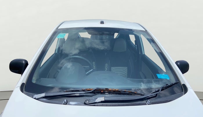 2018 Hyundai Eon ERA +, Petrol, Manual, 16,567 km, Front Windshield