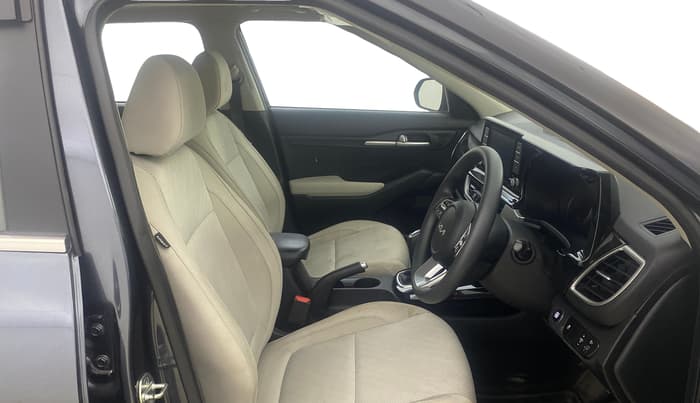 2023 KIA SELTOS HTK PLUS 1.5 IMT, Petrol, Manual, 18,664 km, Right Side Front Door Cabin