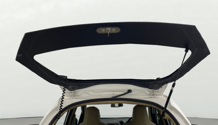 2014 Honda Brio V MT, Petrol, Manual, 85,790 km, Boot Door Open