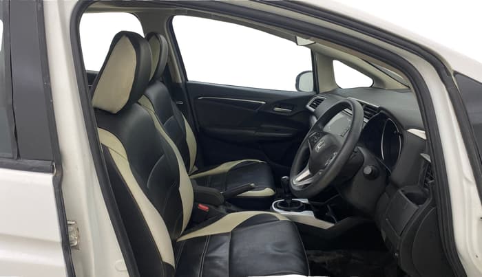 2017 Honda WR-V 1.5L I-DTEC VX MT, Diesel, Manual, 46,389 km, Right Side Front Door Cabin
