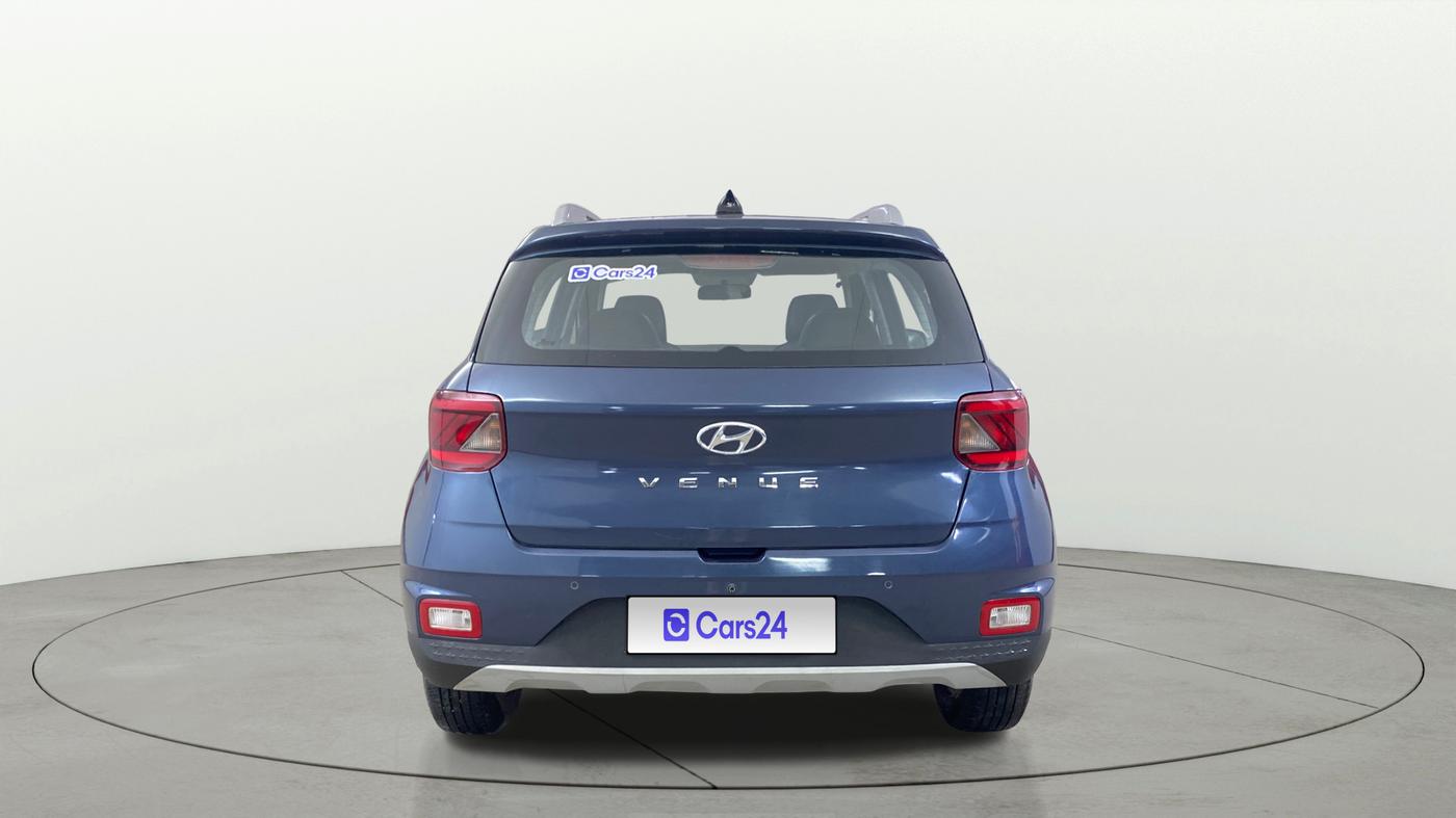 2022 Hyundai VENUE S 1.2, Petrol, Manual, 96,176 km, Back/Rear