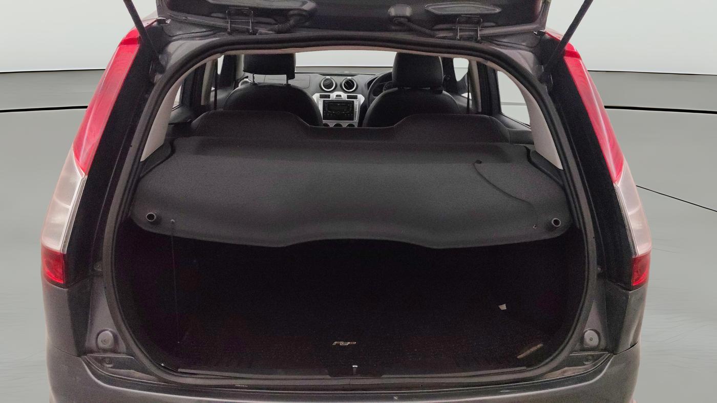 2015 Ford Figo TITANIUM 1.2 PETROL, Petrol, Manual, 57,330 km, Boot Open Zoomed View