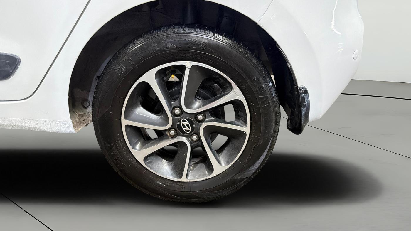 2018 Hyundai Grand i10 SPORTZ AT 1.2 KAPPA VTVT, Petrol, Automatic, 53,918 km, Left Rear Wheel