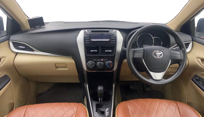 2018 Toyota YARIS J CVT, Petrol, Automatic, 77,860 km, Dashboard