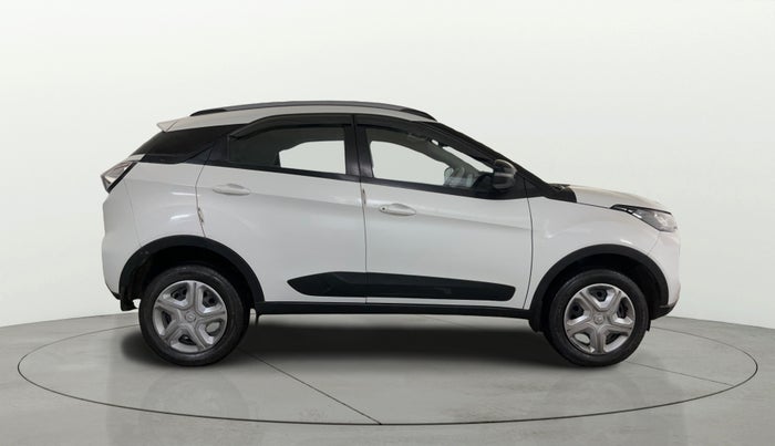 2022 Tata NEXON XZ PETROL, Petrol, Manual, 37,143 km, Right Side View