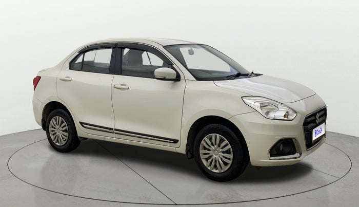 2022 Maruti Dzire VXI AMT, Petrol, Automatic, 44,306 km, Right Front Diagonal