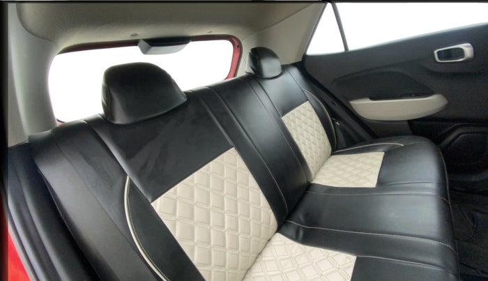 2022 Hyundai VENUE S (O) 1.0 TURBO IMT, Petrol, Manual, 25,474 km, Right Side Rear Door Cabin