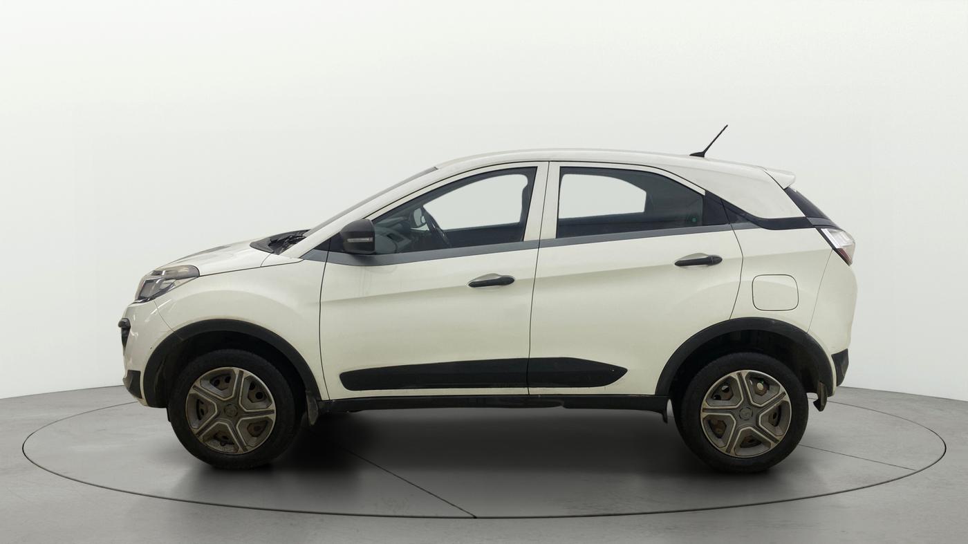 2018 Tata NEXON XM PETROL, Petrol, Manual, 42,094 km, Left Side