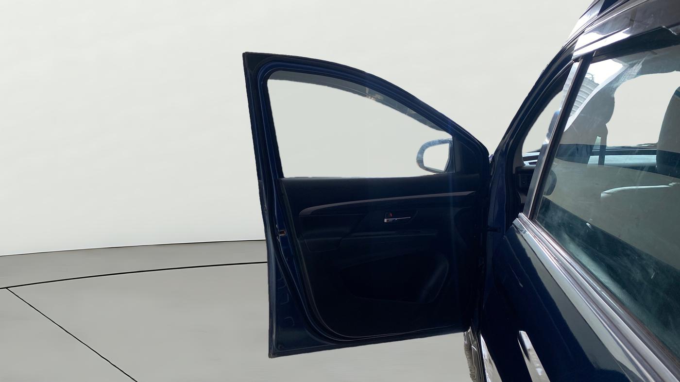 2019 Maruti XL6 ALPHA AT, Petrol, Automatic, 1,03,970 km, LHS Front Door