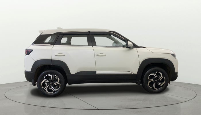 2023 Maruti BREZZA VXI SMART HYBRID, Petrol, Manual, 33,093 km, Right Side View