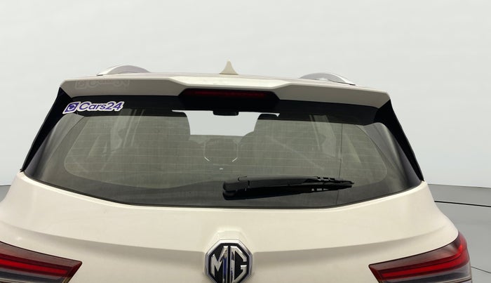 2022 MG HECTOR PLUS SHARP 1.5 PETROL TURBO HYBRID MT 6-STR, Petrol, Manual, 91,014 km, Rear Windshield