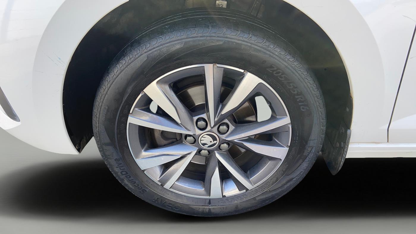 2023 Skoda SLAVIA STYLE 1.0L TSI AT, Petrol, Automatic, 40,673 km, Left Front Wheel
