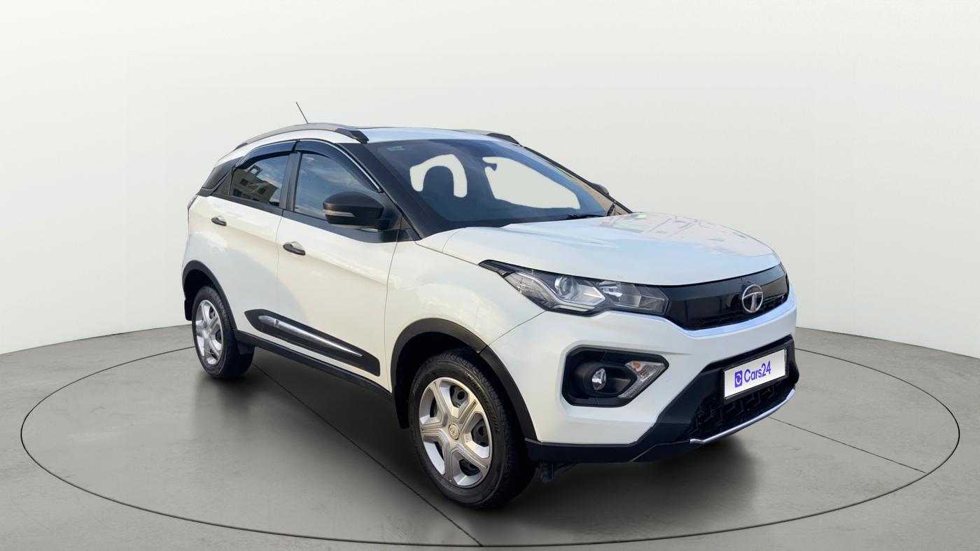 2022 Tata NEXON XMA SUNROOF PETROL, Petrol, Automatic, 27,624 km, SRP