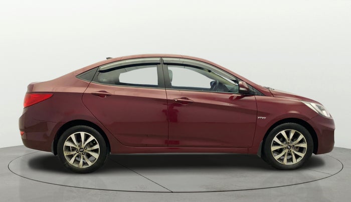 2014 Hyundai Verna FLUIDIC 1.6 VTVT SX, Petrol, Manual, 34,571 km, Right Side View