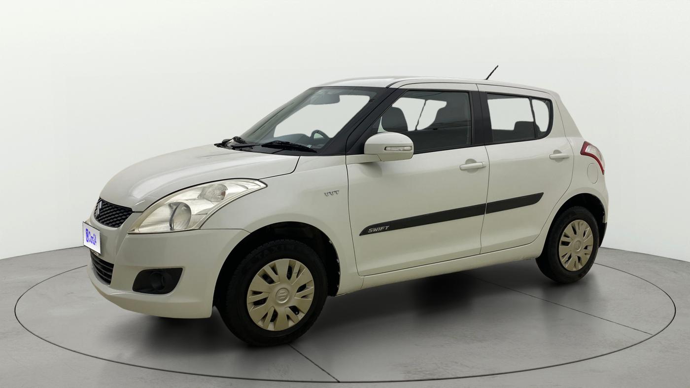 2013 Maruti Swift VXI, Petrol, Manual, 82,819 km, Left Front Diagonal