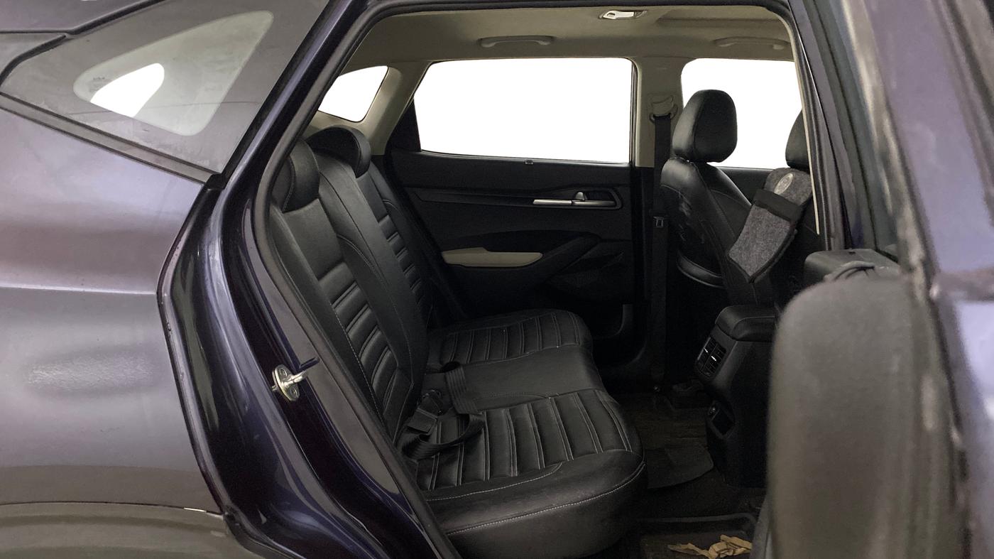 2022 KIA SELTOS HTK PLUS 1.5 IMT, Petrol, Manual, 48,951 km, Right Side Rear Door Cabin