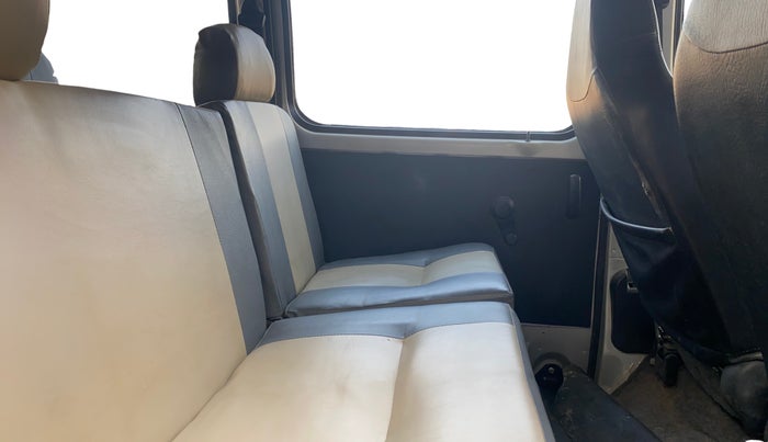 2021 Maruti Eeco 5 STR WITH A/C+HTR, Petrol, Manual, 67,749 km, Right Side Rear Door Cabin