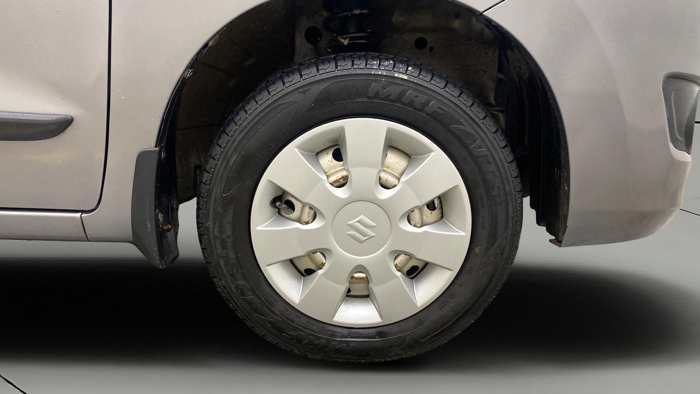 2014 Maruti Wagon R 1.0 LXI CNG, CNG, Manual, 93,598 km, Right Front Wheel