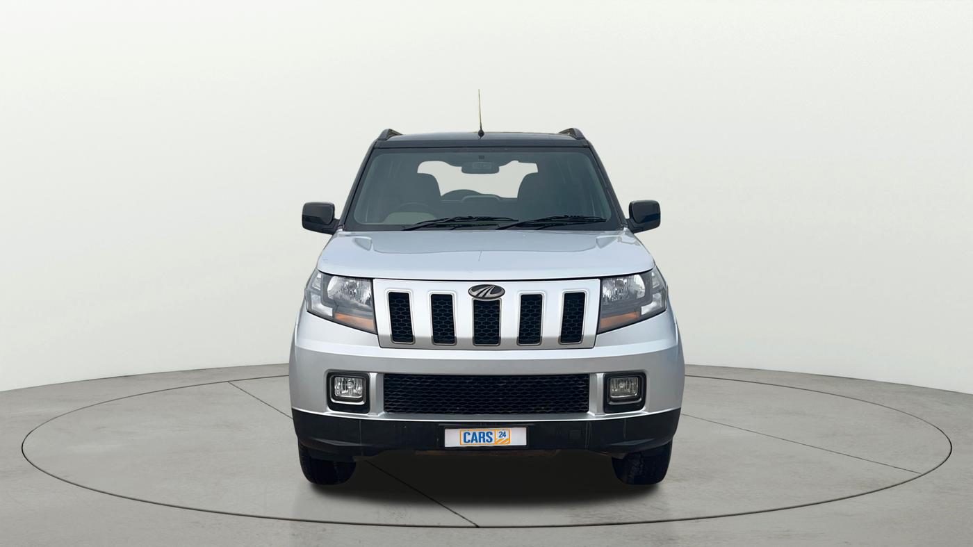 2017 Mahindra TUV300 T10, Diesel, Manual, 1,16,846 km, Front