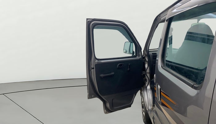 2022 Maruti Eeco 5 STR AC CNG (O), CNG, Manual, 24,381 km, LHS Front Door