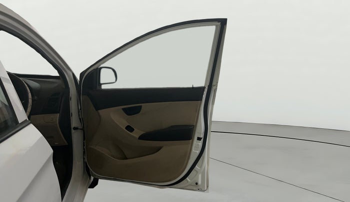 2014 Hyundai Eon ERA +, Petrol, Manual, 44,601 km, RHS Front Door